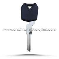 KAWASAKI KW18 Siyah Çip Geçme Motor Anahtarı